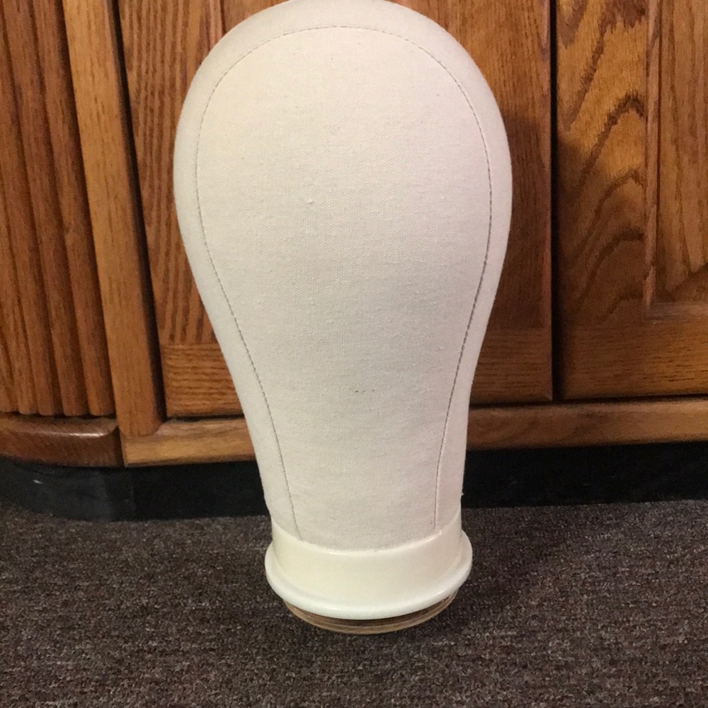 Wig head cork